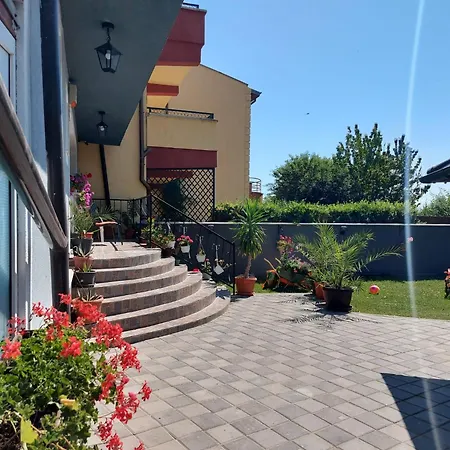Rene Si Ilinca Guest house